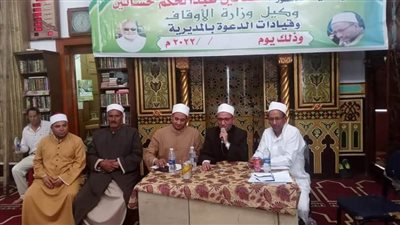 وكيل وزارة الأوقاف في المنيا يجتمع بأئمة ملوي وديرمواس لمناقشة خطة العمل