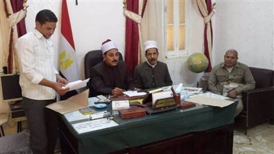 طلاب الشهادة الثانوية الأزهرية بسوهاج يؤدون امتحان القرآن الكريم بنسبة حضور 97%