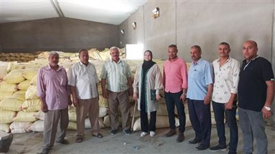ضبط 170 طن قمح بمخزن خاص بمركز القوصية في أسيوط