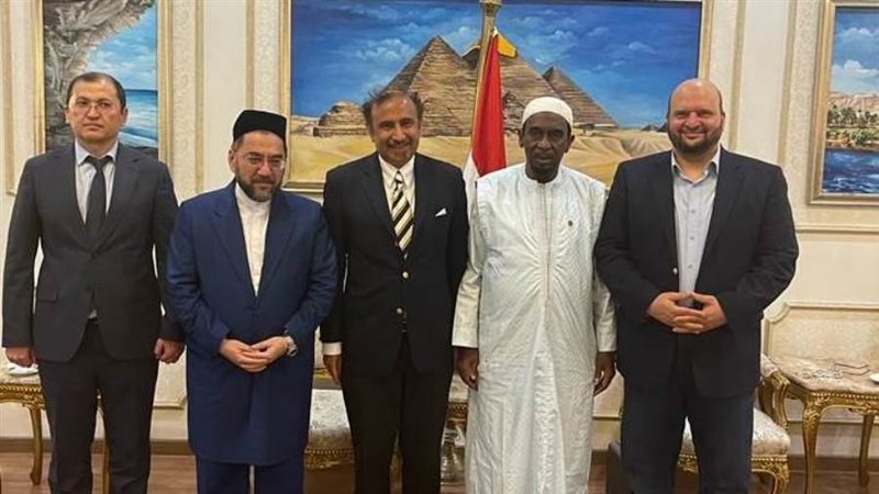 بدء وصول الوفود المشاركة