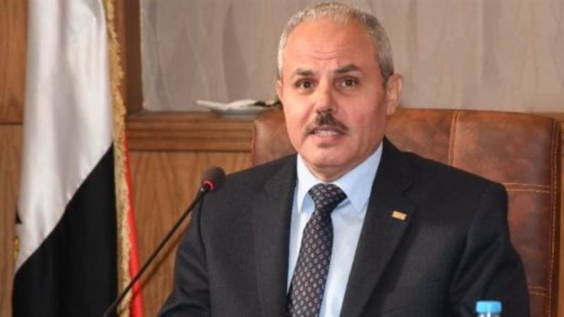 رئيس جامعة قناة السويس