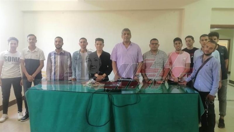 خلال اللقاء