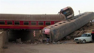 مصرع 13 في حادث خروج قطار عن القضبان شرقي إيران