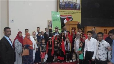 رحلات سياحية وشاطئية لأوائل الإعداديةوالموهوبين بالتعاون مع فرع تنشيط السياحة بالوادي الجديد