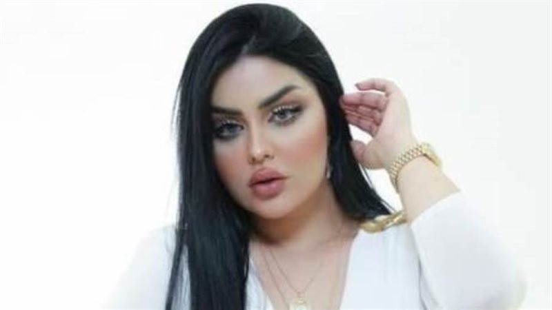 الفنانة مودل شمس
