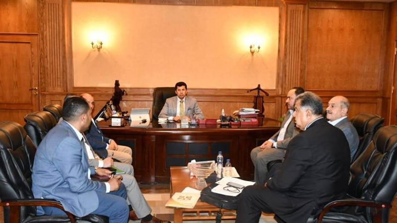 وزير الشباب والرياضة