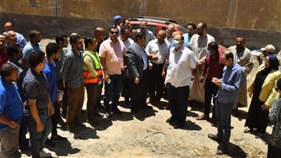 محافظ أسيوط يتفقد أعمال إنشاء مجمع خدمات المواطنين ومجمع الخدمات الزراعية بقرية بني رافع بمنفلوط
