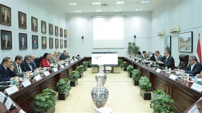 لجان معاينة وتسجيل عقود وتسكين الحجاج تواصل عملها بالسعودية