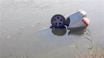 إصابة 5 أشخاص إثر انقلاب سيارة بترعة في بنها