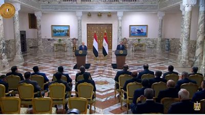 الرئيس السيسي يؤكد دعم مصر الكامل لكافة الجهود الهادفة لتحقيق السلام في اليمن