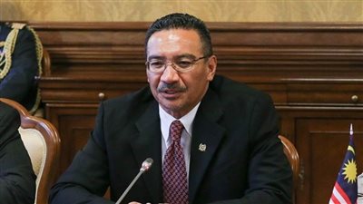 وزير الدفاع الماليزي: الصراع بين أوكرانيا وروسيا زاد من انعدام الأمن الغذائي