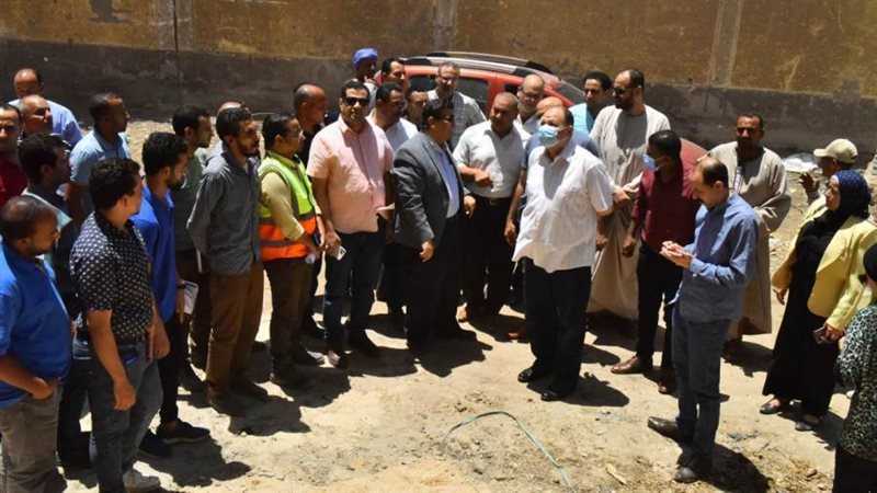 محافظ أسيوط يتفقد