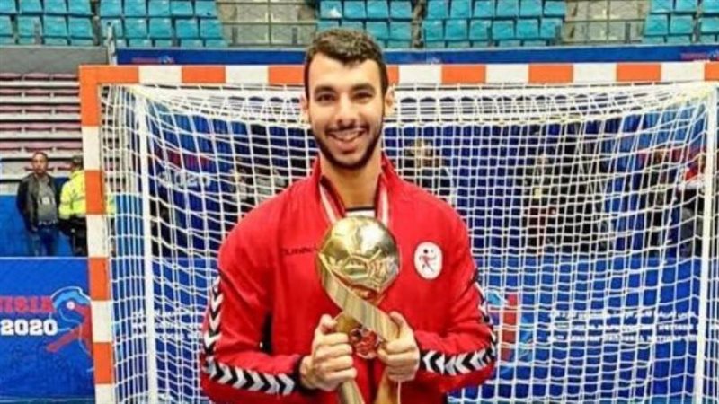 أحمد خيري لاعب منتخب