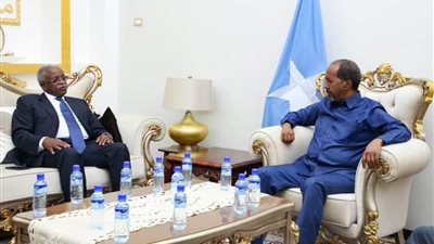 رئيس الصومال يبحث التعاون المشترك مع أوغندا
