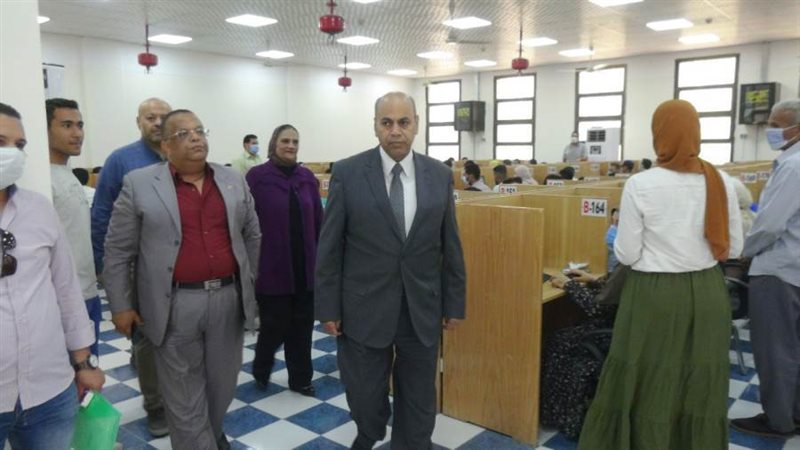 رئيس جامعة المنيا