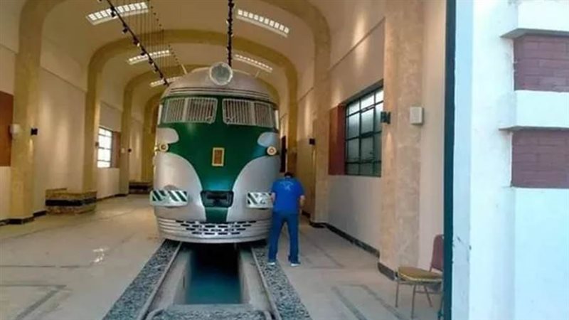 القطار الملكي