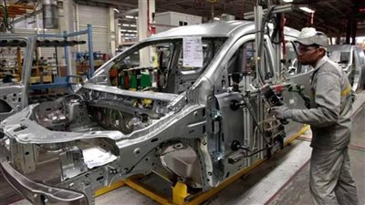 رئيس الوزراء: إطلاق استراتيجية صناعة السيارات اليوم