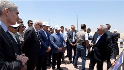 رئيس الوزراء يتفقد مستجدات أعمال المنطقة الصناعية بشرق بورسعيد