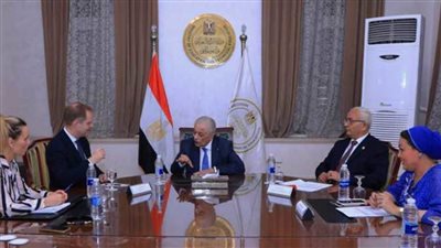 تعاون مصري بريطاني في مجال تطوير التعليم قبل الجامعي