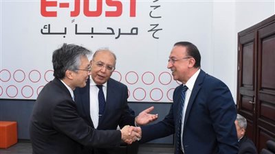 محافظ الإسكندرية يشهد حفل تنصيب الرئيس الجديد للجامعة المصرية اليابانية للعلوم والتكنولوجيا