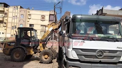 تكثيف أعمال النظافة والتجميل لمدينة دسوق في كفر الشيخ