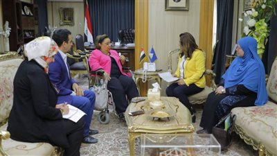 القومي للمرأة ومحافظ دمياط يبحثان التعاون في دعم النساء ذوات الهمم