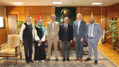 رئيس جامعة أسيوط يكشف عن بدء إجراءات إنشاء كلية جديدة للعلاج الطبيعي 