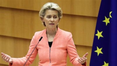 المفوضية الأوروبية توصي بمنح أوكرانيا وضع مرشح للاتحاد الأوروبي