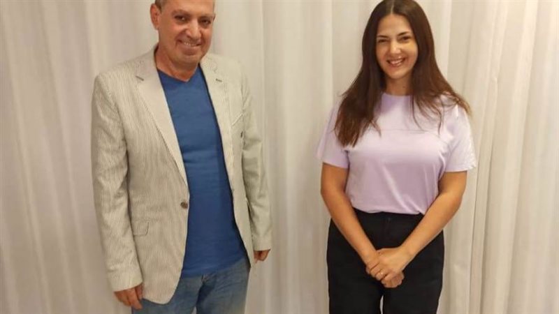 الأمير أباظة ودنيا