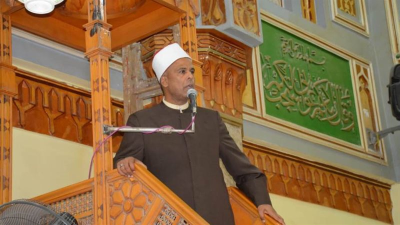 صلاة الجمعة من مسجد