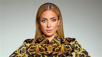 هكذا أعلنت ريم البارودي نبأ خطبتها 