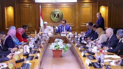 الصحة والبيئة تناقشان الترتيبات والاستعدادات لاستضافة مصر قمة المناخ «COP 27»