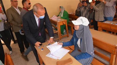 محافظ القليوبية يتابع لجان امتحانات الثانوية العامة