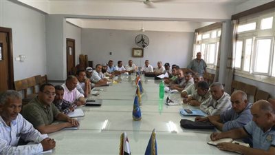 ندوة توعوية إرشادية حول دودة الحشد الخريفية ومخاطرها بـزراعة البحيرة