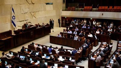 صحيفة إسرائيلية: الاتفاق على حل الكنيست والذهاب إلى انتخابات مبكرة
