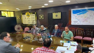 محافظ كفر الشيخ ونائبه يشاركان في اجتماع مجلس المحافظين