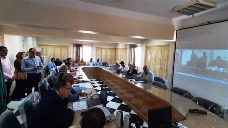 محافظ الشرقية من