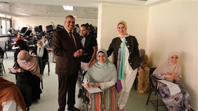 رئيس جامعة الأزهر يتفقد لجان امتحانات معهد التمريض للطالبات بمدينة نصر