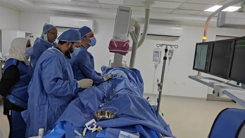 غرفة عمليات صوره