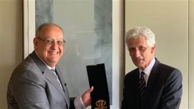 السفير المصري في البرتغال يلتقي برئيس مؤسسة 