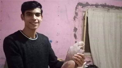 ”هدير- زياد- شمس“.. أصحاب المراكز الأولى في مسابقة الفن التشكيلي