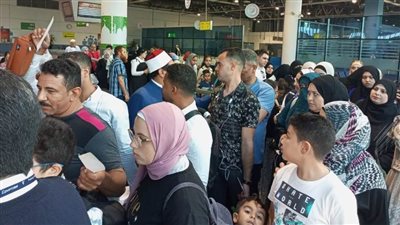 «البحوث الإسلامية»: بدء عمل أول قافلة للتوعية بمناسك الحج بمطار القاهرة الدولي