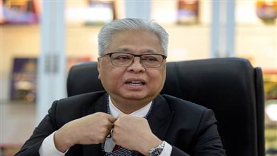 ماليزيا تطلق قمرا صناعيا يساعد على سد الفجوة الرقمية