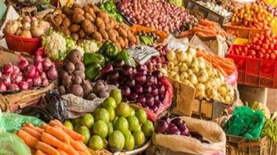 سعر الخضروات والفاكهة اليوم الجمعة في سوق العبور