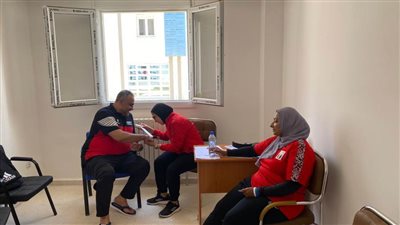 تجهيزات طبية دقيقة لبعثة مصر في وهران