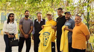 في لفتة إنسانية.. الإسماعيلي يلبي طلب مشجع الفريق