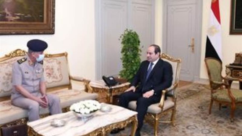 الرئيس يستقبل وزير