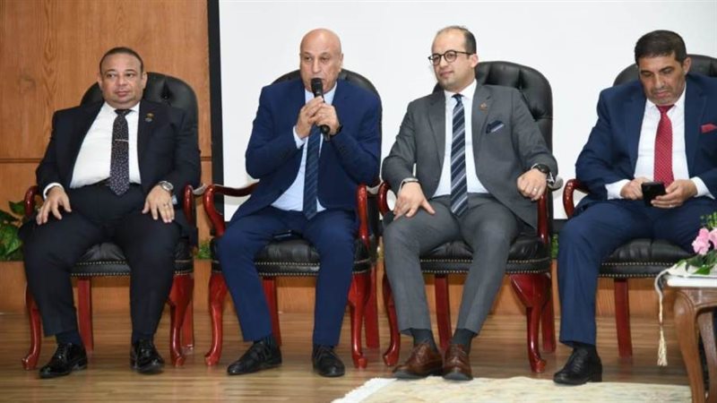 لجنة الشباب والرياضة