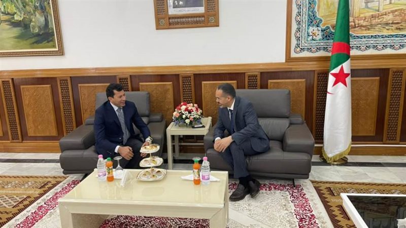 صبحى فى الجزائر