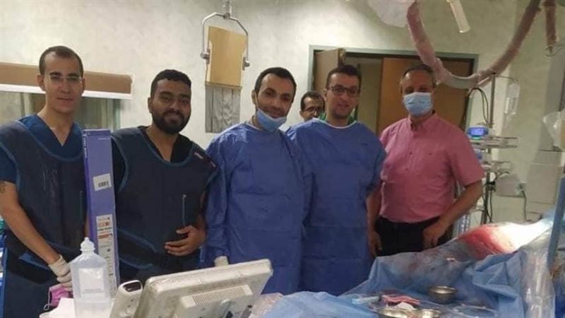 الفريق الطبي